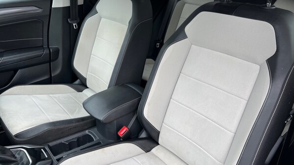 Used Volkswagen T-Roc 2022 for sale - 76124780: Photo 37