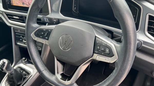 Used Volkswagen T-Roc 2022 for sale - 76124780: Photo 43