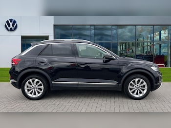 Used Volkswagen T-Roc 2022 for sale - 76124780: Photo 4