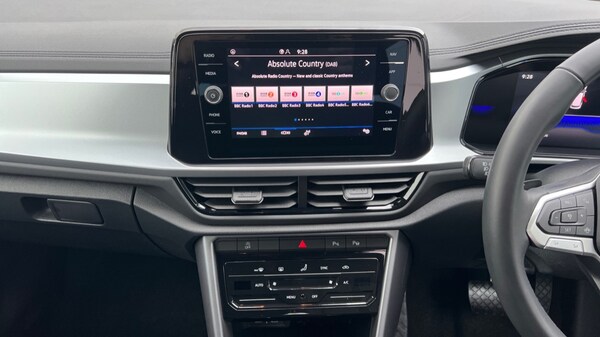 Used Volkswagen T-Roc 2025 for sale - 76116841: Photo 13