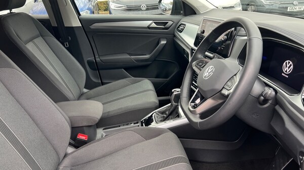 Used Volkswagen T-Roc 2025 for sale - 76116841: Photo 26