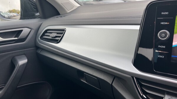 Used Volkswagen T-Roc 2025 for sale - 76116841: Photo 35
