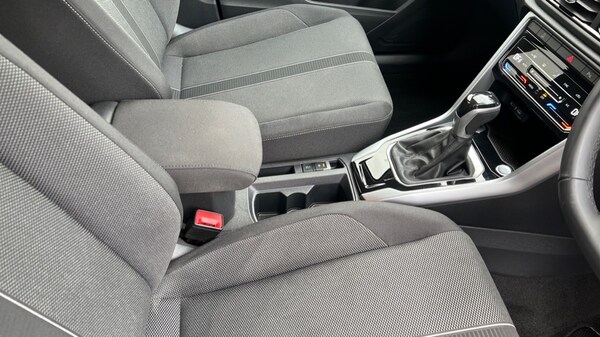 Used Volkswagen T-Roc 2025 for sale - 76116841: Photo 41
