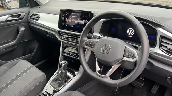 Used Volkswagen T-Roc 2025 for sale - 76116841: Photo 6