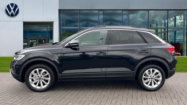 Used Volkswagen T-Roc 2025 for sale - 76116841: Photo 9