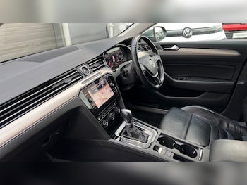 Used Volkswagen Arteon 2019 for sale - 76691570: Photo