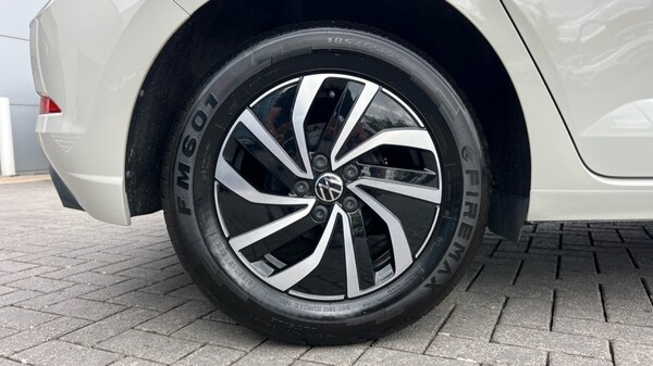 Used Volkswagen Polo 2023 for sale - 75950864: Photo 26