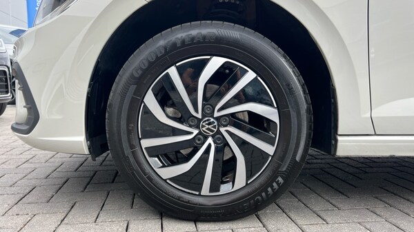 Used Volkswagen Polo 2023 for sale - 75950864: Photo 27