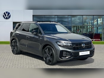 2025 - 3.0 V6 TDI 4Motion 286 Black Edition 5dr Tip Auto