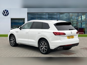 Used Volkswagen Touareg 2020 for sale - 76229400: Photo