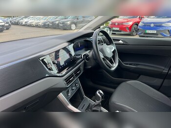 Used Volkswagen Polo 2023 for sale - 76338909: Photo 2
