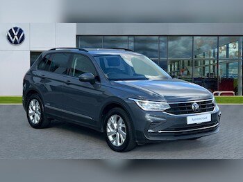 Volkswagen - Tiguan