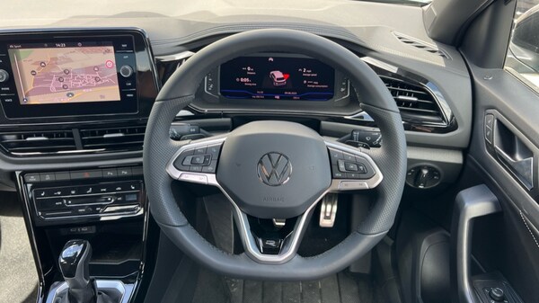 Used Volkswagen T-Roc 2025 for sale - 75763277: Photo 27
