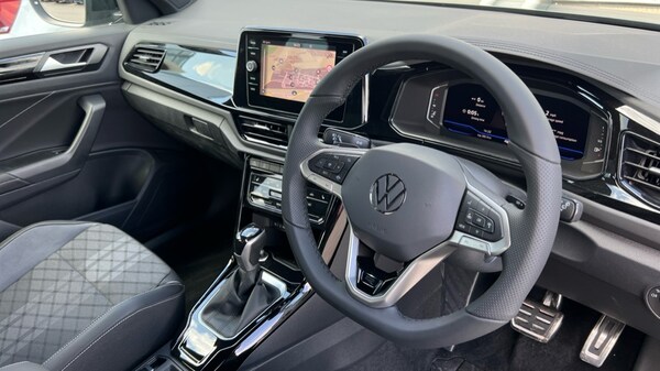 Used Volkswagen T-Roc 2025 for sale - 75763277: Photo 6