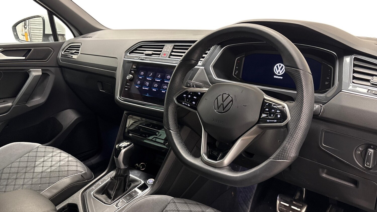 Used Volkswagen Tiguan 2023 for sale - 76507641: Photo 10