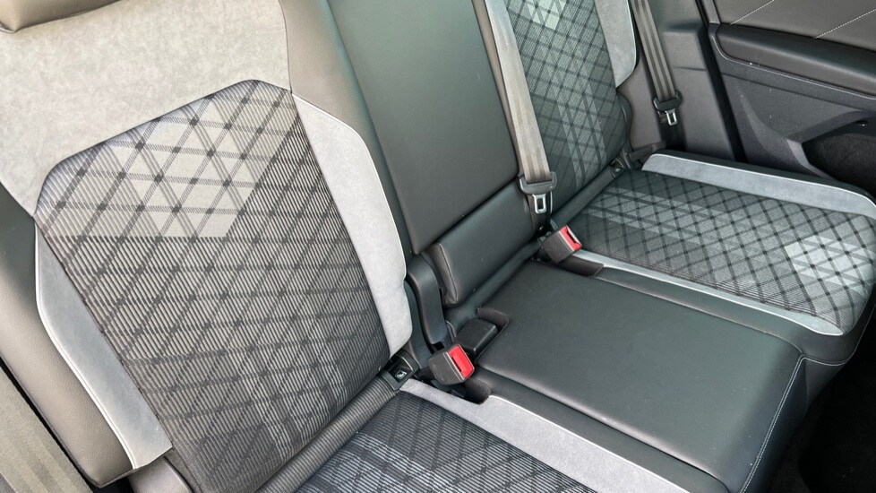 Used Volkswagen Tiguan 2023 for sale - 76507641: Photo 46