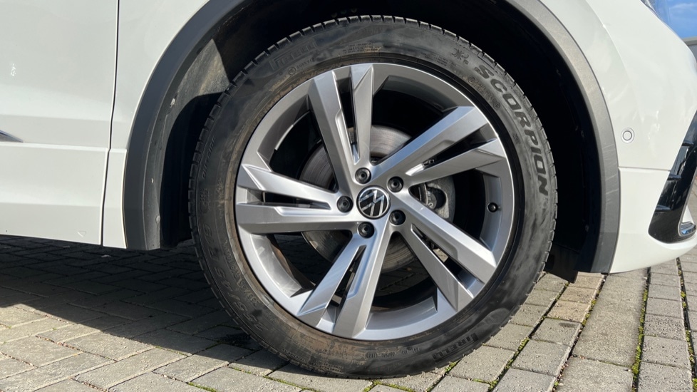 Used Volkswagen Tiguan 2023 for sale - 76507641: Photo 9