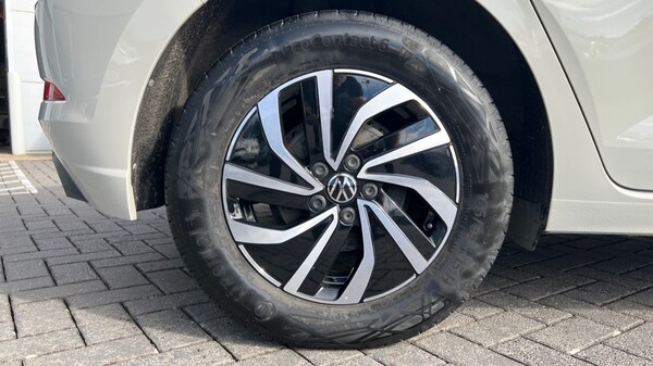 Used Volkswagen Polo 2022 for sale - 76079405: Photo 26