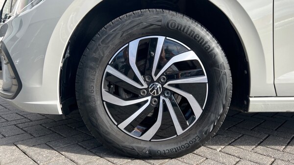 Used Volkswagen Polo 2022 for sale - 76079405: Photo 27