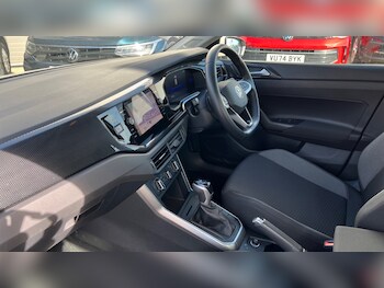 Used Volkswagen Polo 2022 for sale - 76079405: Photo 2