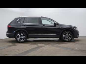 Used Volkswagen Tiguan Allspace 2023 for sale - 75193453: Photo