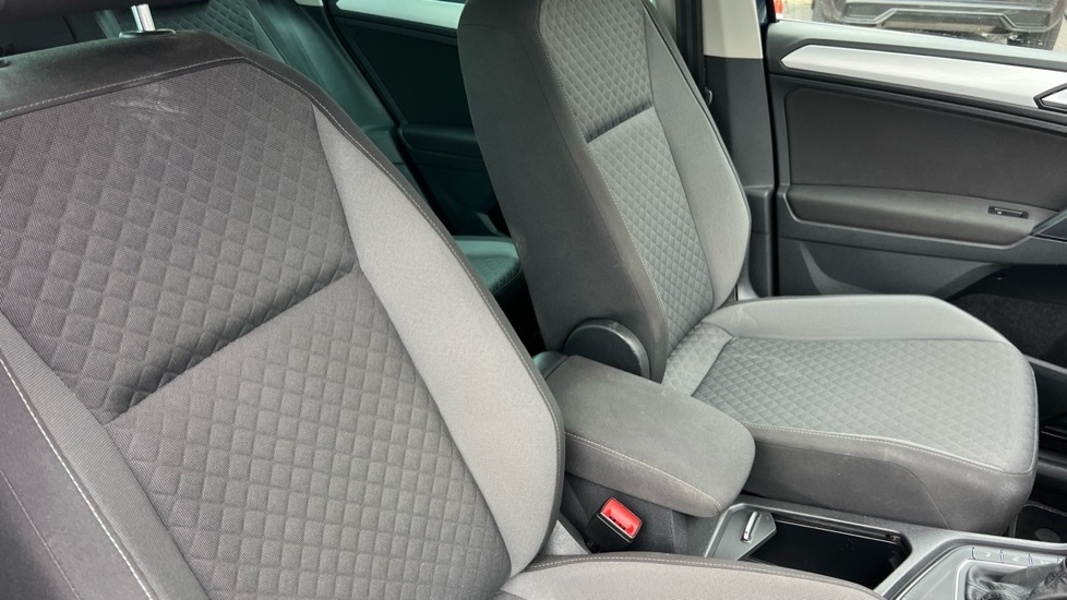 Used Volkswagen Tiguan 2020 for sale - 76025314: Photo 36