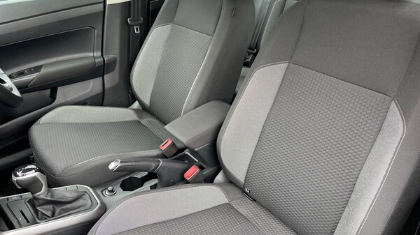 Used Volkswagen Polo 2022 for sale - 76124404: Photo 37