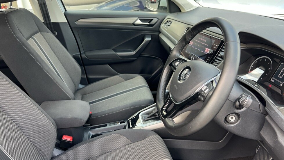 Used Volkswagen T-Roc 2020 for sale - 76021903: Photo 26