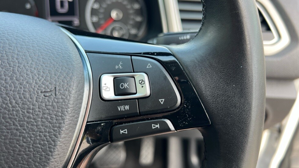 Used Volkswagen T-Roc 2020 for sale - 76021903: Photo 31