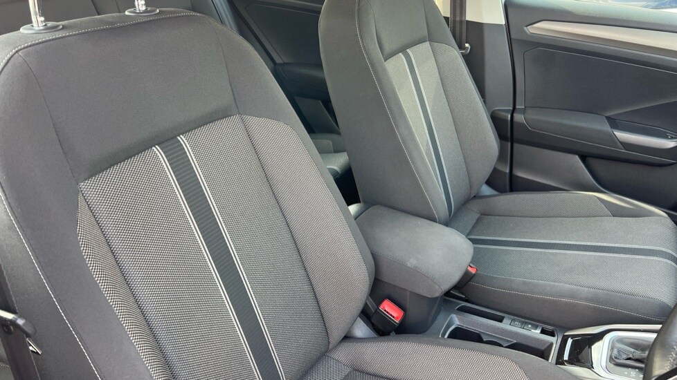 Used Volkswagen T-Roc 2020 for sale - 76021903: Photo 36