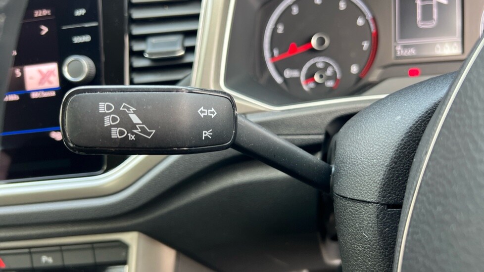 Used Volkswagen T-Roc 2020 for sale - 76021903: Photo 39