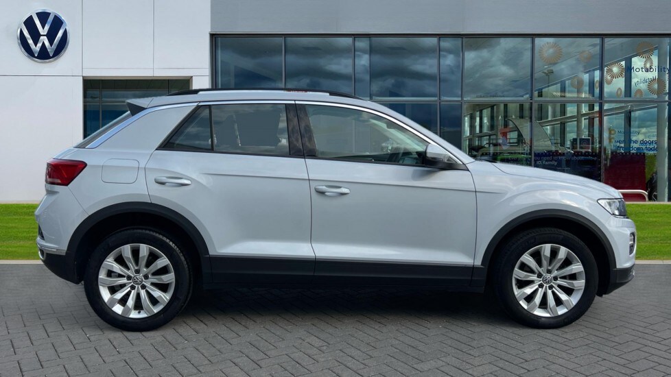 Used Volkswagen T-Roc 2020 for sale - 76021903: Photo 4
