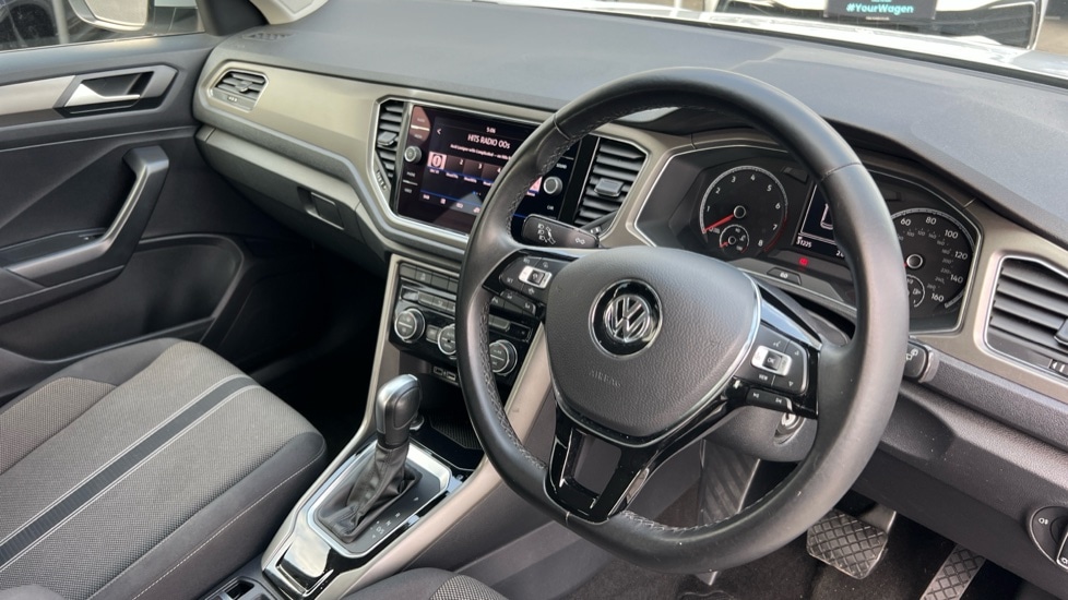 Used Volkswagen T-Roc 2020 for sale - 76021903: Photo 6