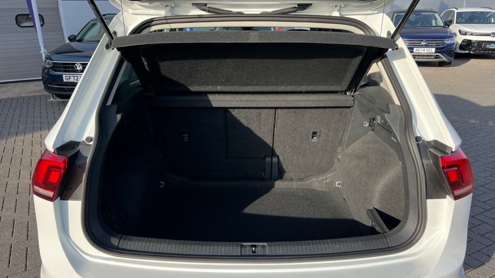 Used Volkswagen Tiguan 2022 for sale - 76146041: Photo 16