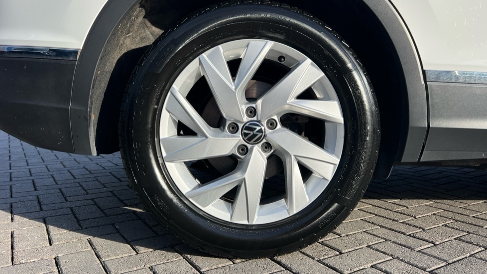 Used Volkswagen Tiguan 2022 for sale - 76146041: Photo 18