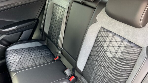 Used Volkswagen T-Roc 2025 for sale - 75758669: Photo 15