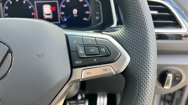 Used Volkswagen T-Roc 2025 for sale - 75758669: Photo 31