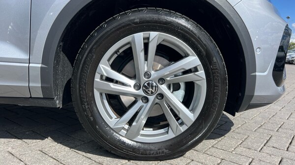 Used Volkswagen T-Roc 2025 for sale - 75758669: Photo 5
