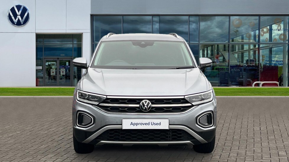 Used Volkswagen T-Roc 2024 for sale - 76276821: Photo 10