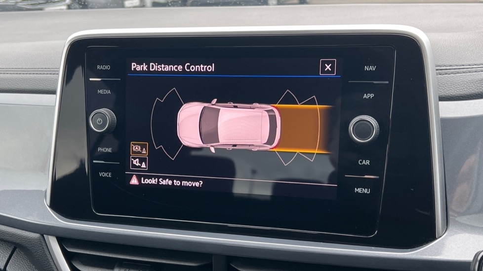 Used Volkswagen T-Roc 2024 for sale - 76276821: Photo 23