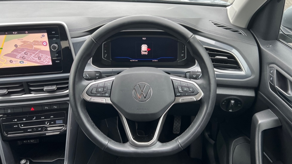 Used Volkswagen T-Roc 2024 for sale - 76276821: Photo 27