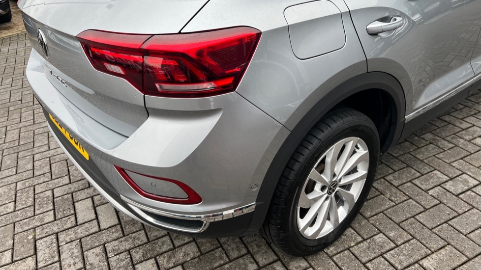 Used Volkswagen T-Roc 2024 for sale - 76276821: Photo 48