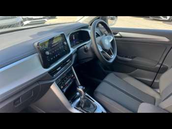 Used Volkswagen T-Roc 2025 for sale - 74794036: Photo