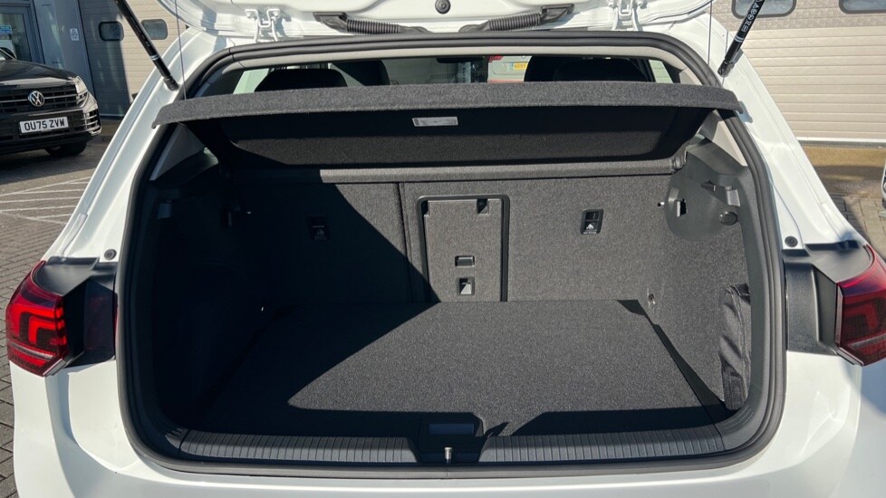 Used Volkswagen Golf 2025 for sale - 77010291: Photo 16