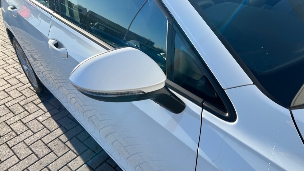 Used Volkswagen Golf 2025 for sale - 77010291: Photo 46