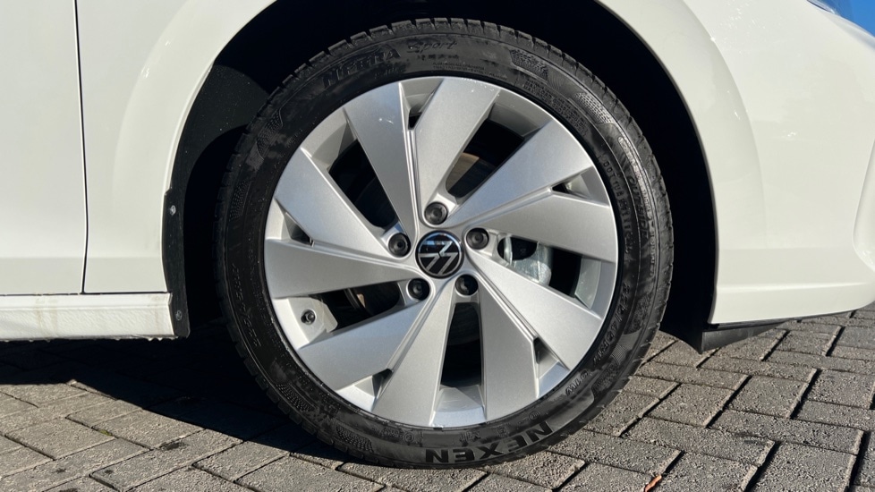 Used Volkswagen Golf 2025 for sale - 77010291: Photo 5