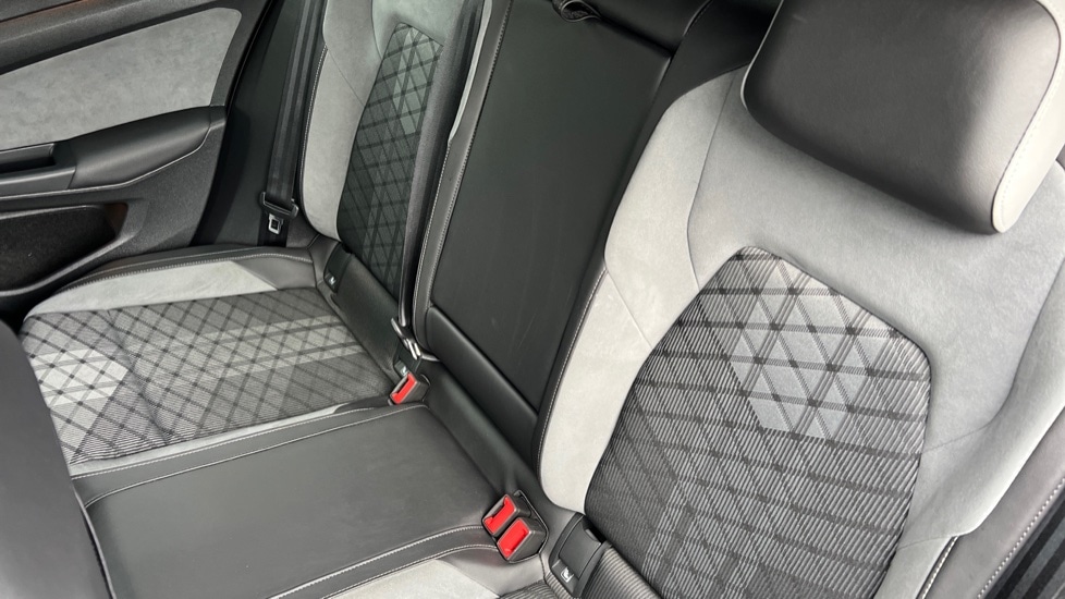 Used Volkswagen Golf 2021 for sale - 76660701: Photo 15