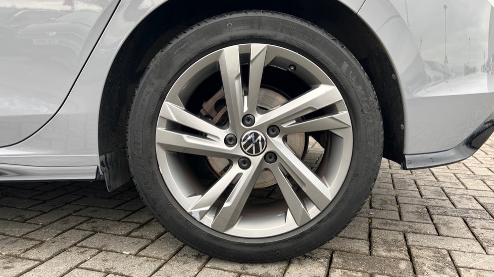 Used Volkswagen Golf 2021 for sale - 76660701: Photo 20