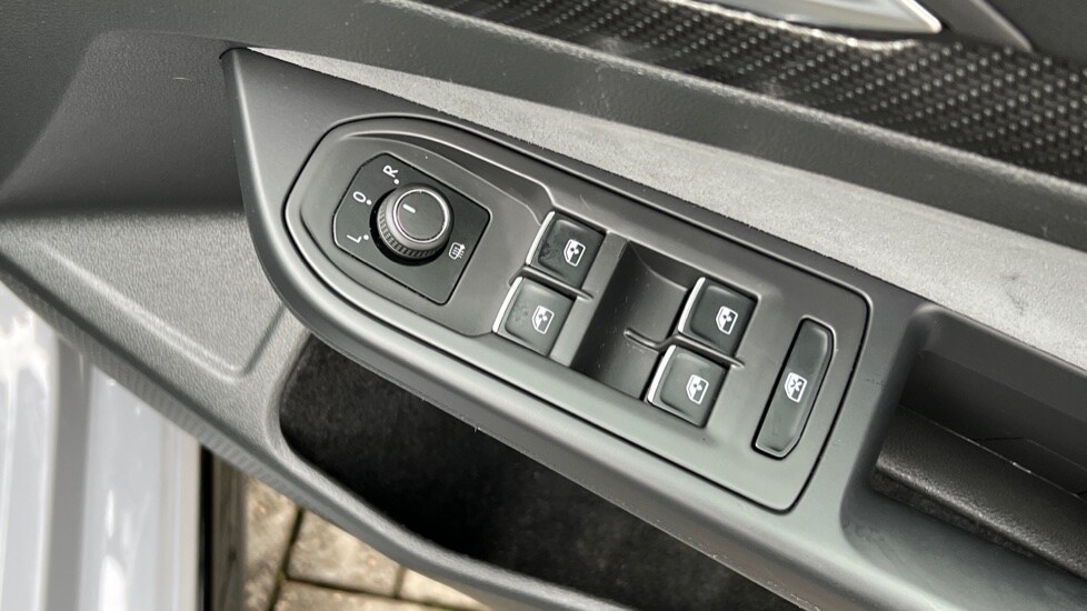 Used Volkswagen Golf 2021 for sale - 76660701: Photo 33