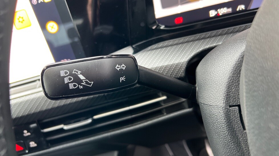 Used Volkswagen Golf 2021 for sale - 76660701: Photo 39